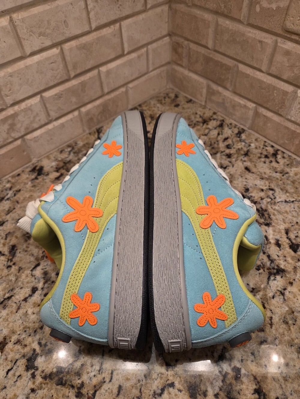 Puma Suede XL Scooby-Doo Mystery Machine Size Men 9.5/Women 11 DS Brand New BNIB - Picture 4 of 14